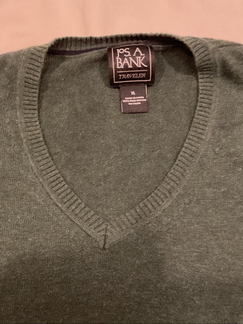 Jos. A. Bank Traveler V-Neck Sweater in Green
